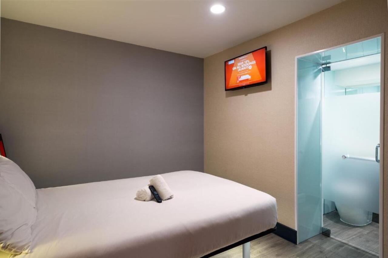 Easyhotel Leeds Zewnętrze zdjęcie